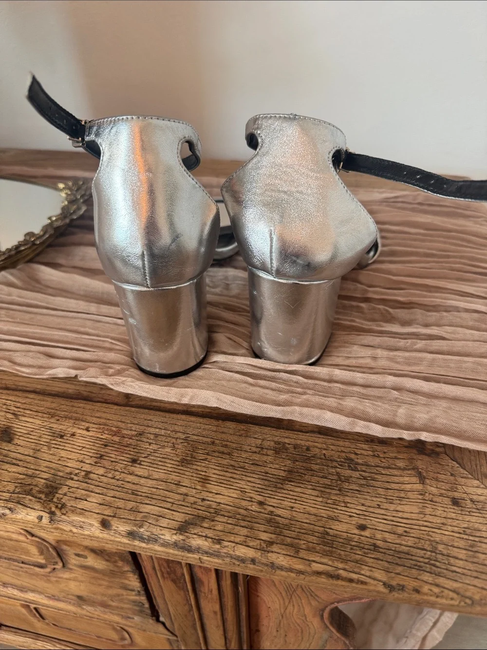 Alisabet Lang sleek metallic
